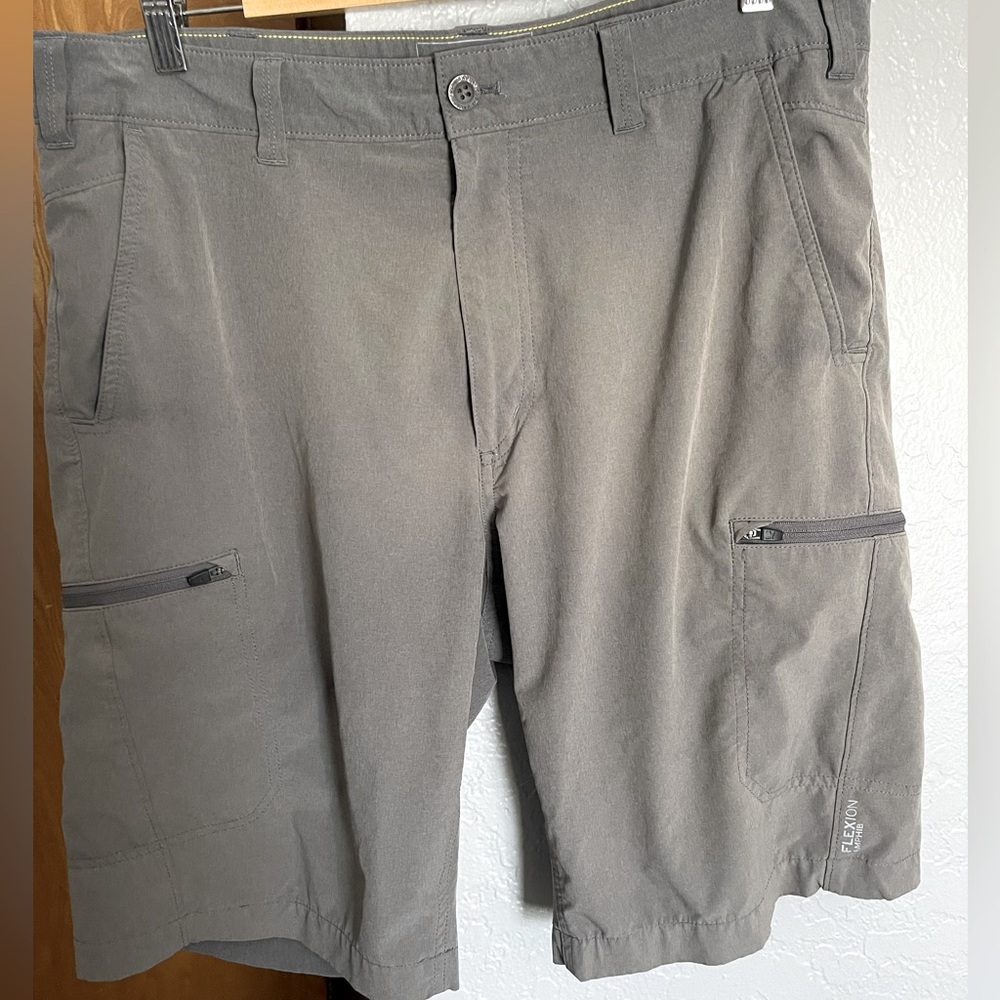 Eddie Bauer Gray Cargo Shorts Lightweight Outdoor 36